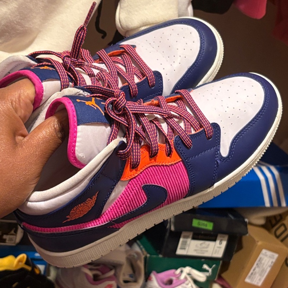 Jordan 1 - Picture 2 of 3